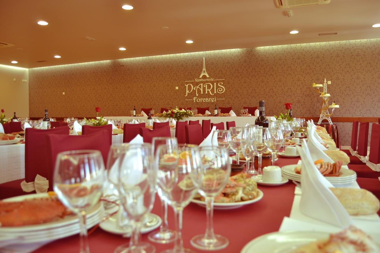 Hostal-Restaurante Paris Forcarei Zewnętrze zdjęcie